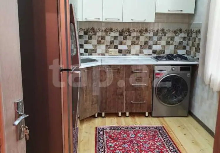 3 otaqlı mənzil , Səbail, Bakı