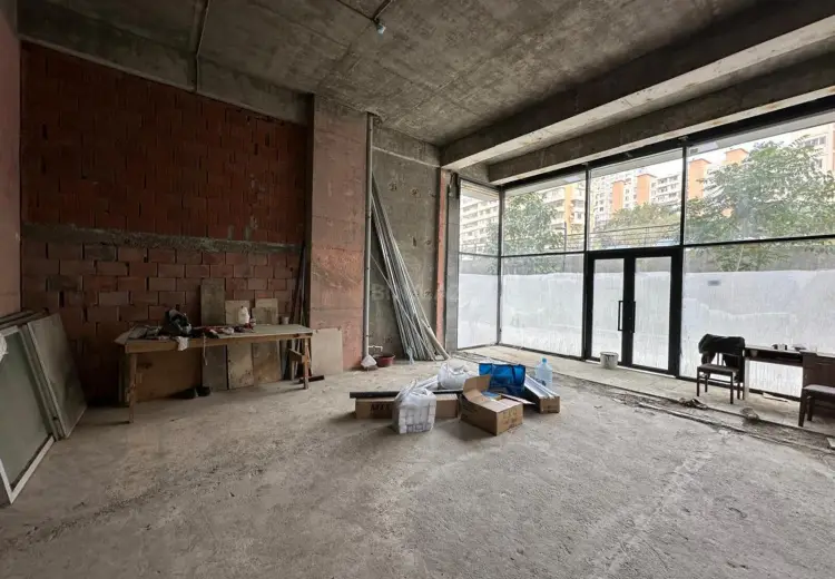 65 m² Obyekt / Ofis Satılır, Xətai, Bakı