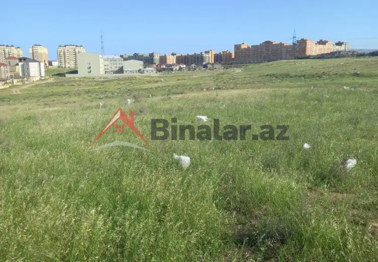14 sot Torpaq Satılır, Bakı