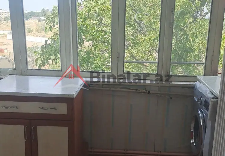 5 otaqlı mənzil Satılır, Gəncə