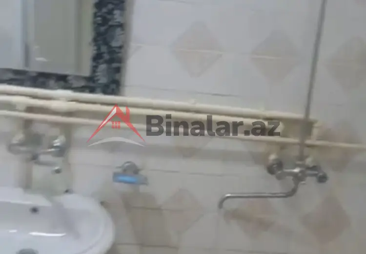 5 otaqlı mənzil Satılır, Gəncə