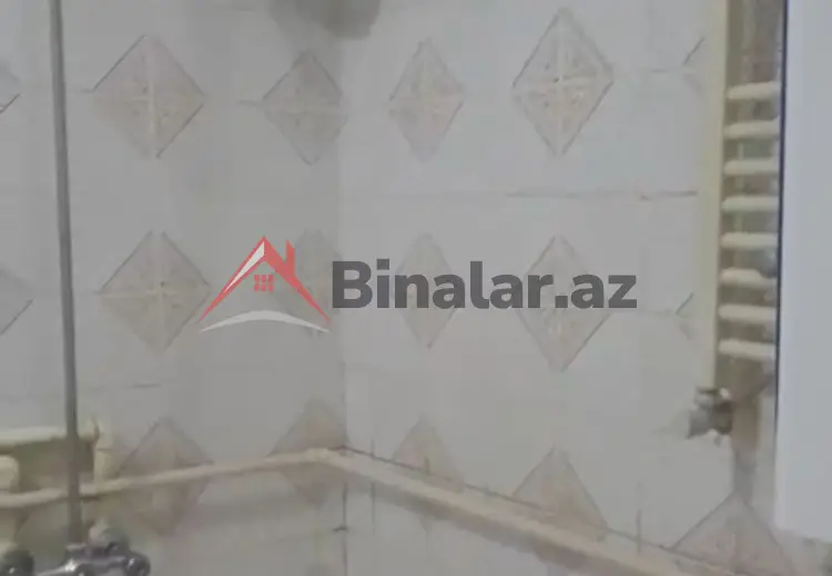 5 otaqlı mənzil Satılır, Gəncə