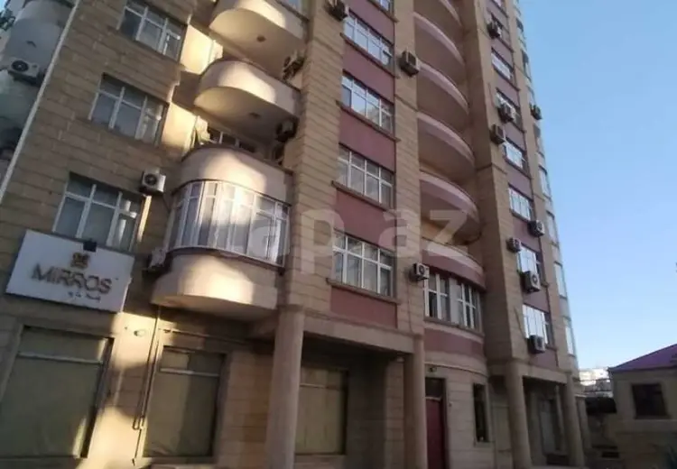 4 otaqlı mənzil , Bakı