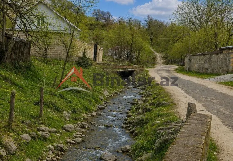 15 sot Torpaq Satılır, Qəbələ
