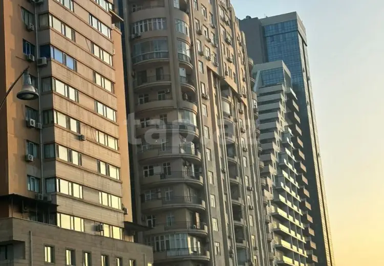 2 otaqlı mənzil , Bakı