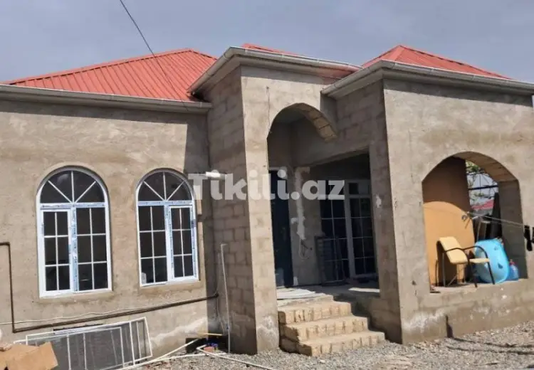4 otaqlı mənzil Satılır, Bakı
