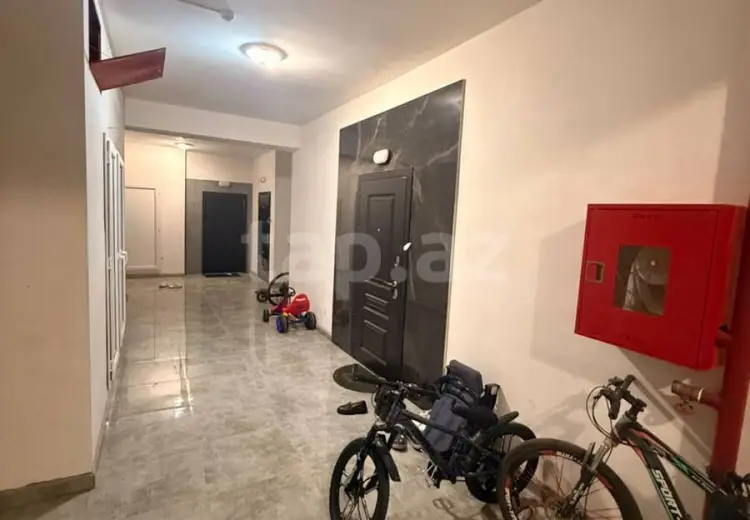 3 otaqlı mənzil , Bakı