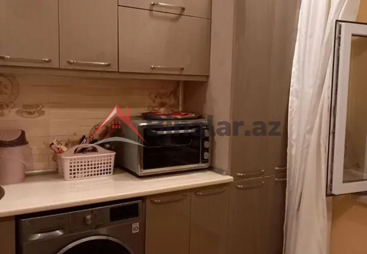 7 otaqlı mənzil Satılır, Zərdab