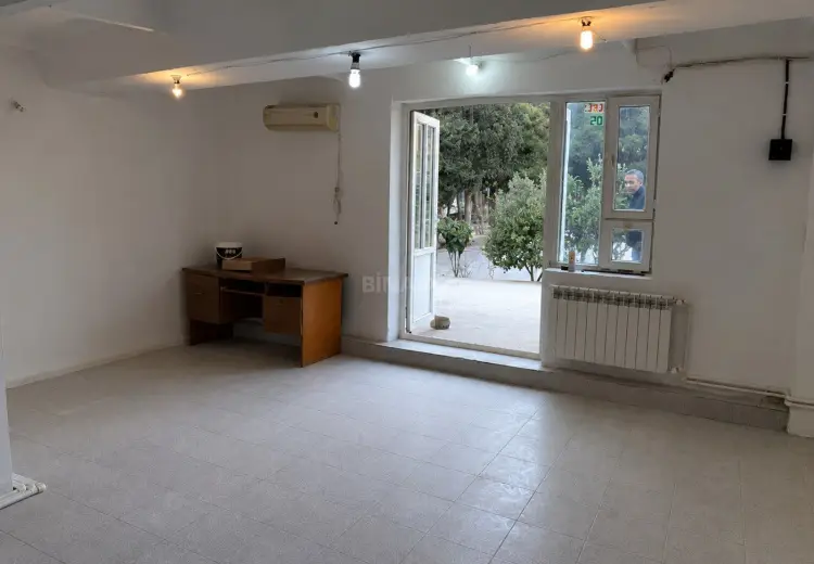 33 m² Obyekt / Ofis Kirayə (aylıq), Xətai, Bakı