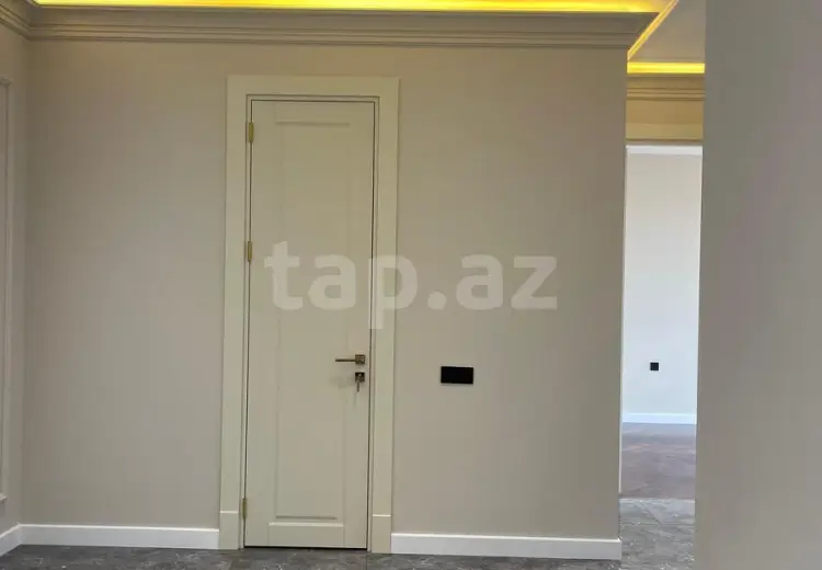 3 otaqlı mənzil , Bakı