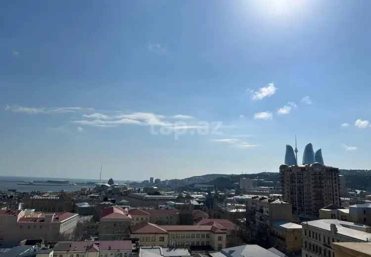 3 otaqlı mənzil , Bakı