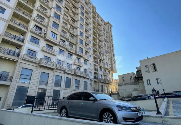 3 otaqlı mənzil , Bakı