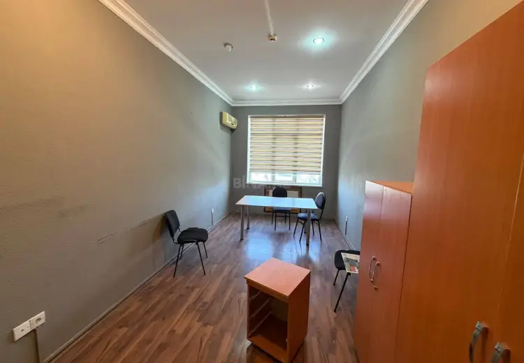 400 m² Obyekt / Ofis Kirayə (aylıq), Bayıl qəs., Səbail, Bakı