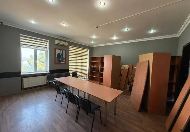 400 m² Obyekt / Ofis Kirayə (aylıq), Bayıl qəs., Səbail, Bakı