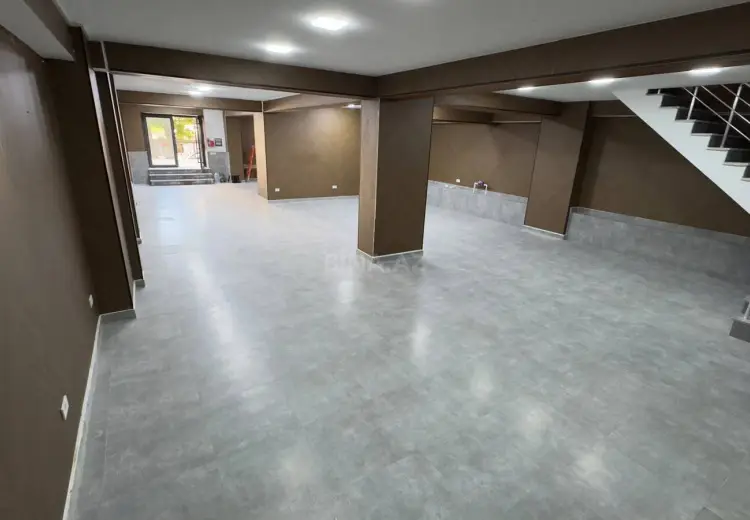 320 m² Obyekt / Ofis Kirayə (aylıq), Səbail, Bakı