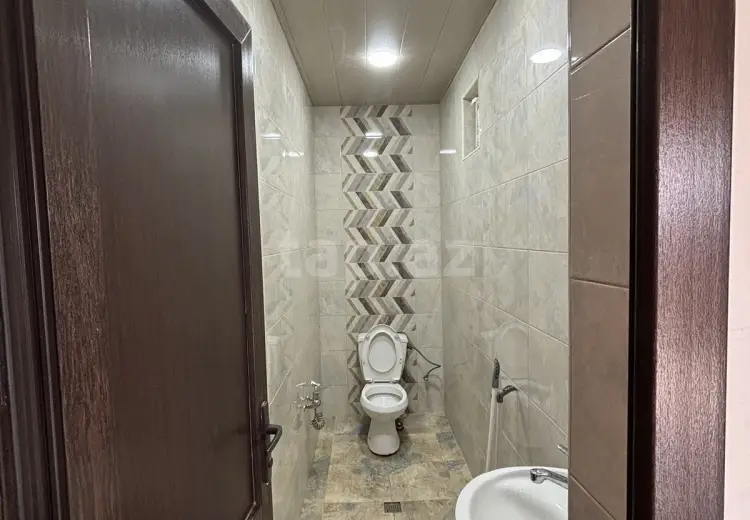 6 otaqlı mənzil , Bakı