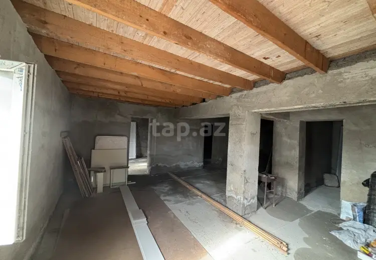 6 otaqlı mənzil , Bakı