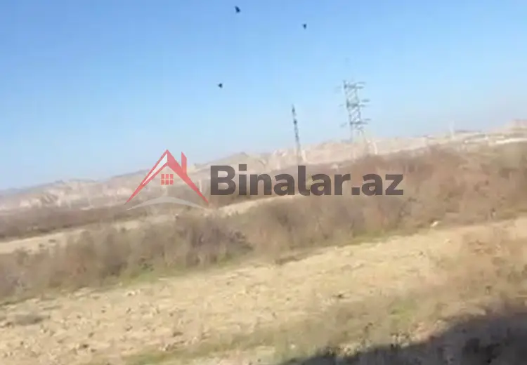12 sot Torpaq Satılır, Hacıqabul