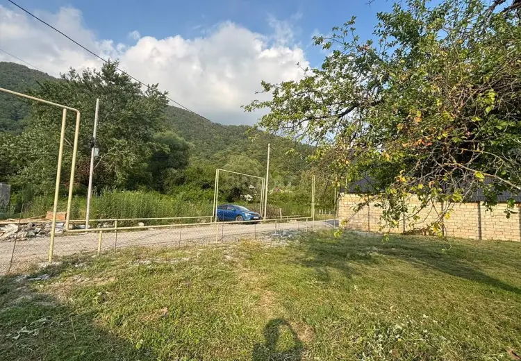 5.3 sot Torpaq Satılır, Qəbələ
