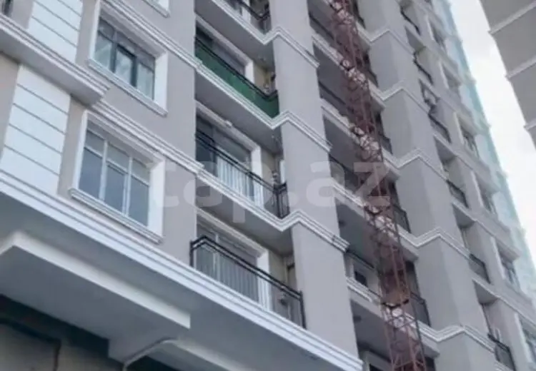 4 otaqlı mənzil , Bakı