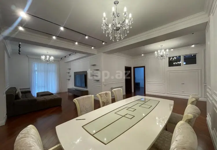4 otaqlı mənzil , Bakı