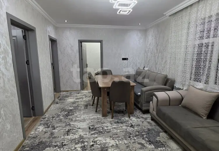 4 otaqlı mənzil , Bakı