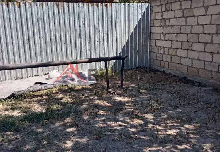 4 sot Torpaq Satılır, Salyan
