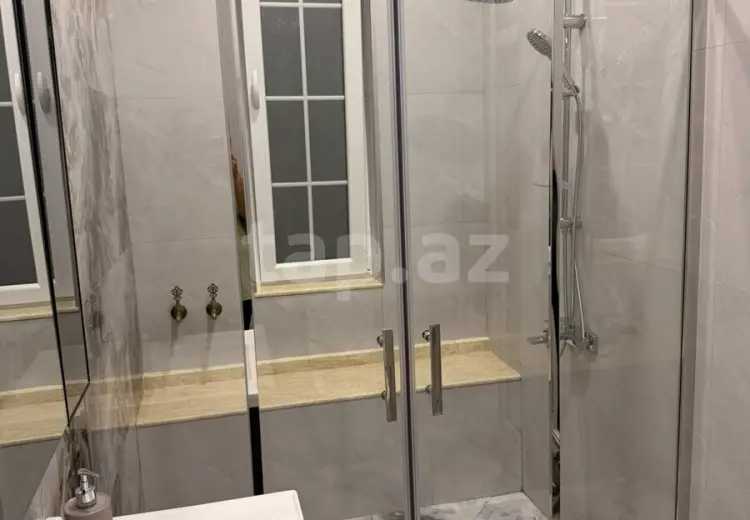 5 otaqlı mənzil Kirayə (günlük), Novxanı, Abşeron