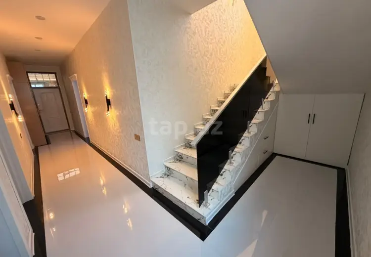 5 otaqlı mənzil Kirayə (günlük), Novxanı, Abşeron