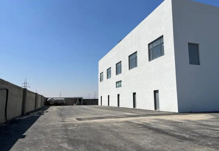 2500 m² Obyekt / Ofis Satılır, Sumqayıt