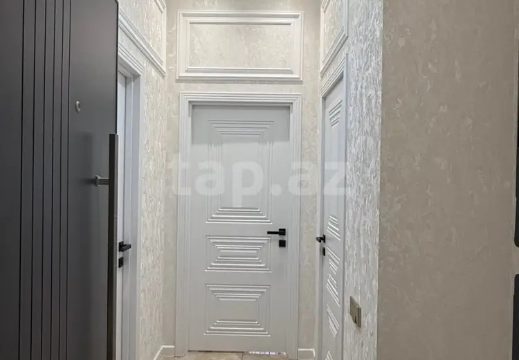 6 otaqlı mənzil , Bakı