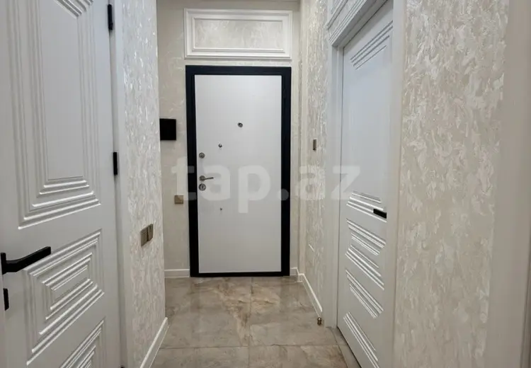 6 otaqlı mənzil , Bakı