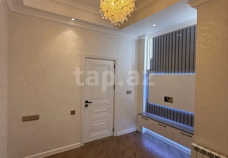 6 otaqlı mənzil , Bakı