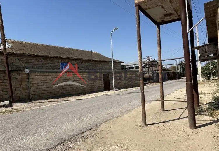 2 otaqlı mənzil Satılır, Şirvan
