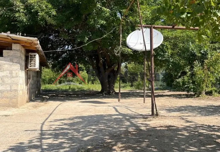 2 otaqlı mənzil Satılır, Şirvan