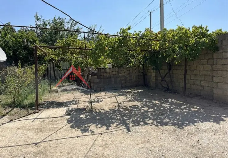 2 otaqlı mənzil Satılır, Şirvan