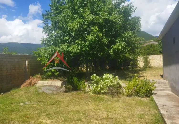 3 otaqlı mənzil Satılır, Şəki