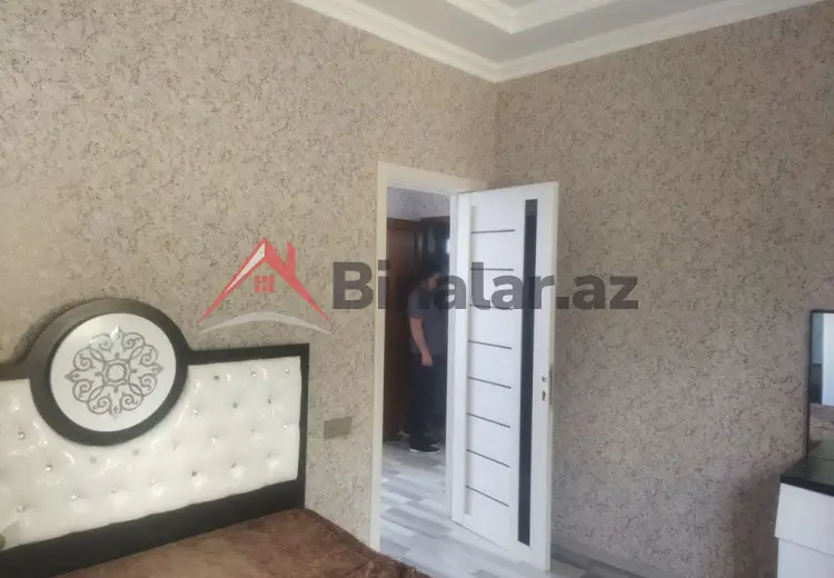 3 otaqlı mənzil Satılır, Şəki