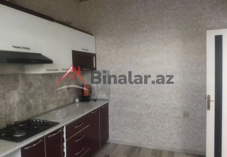 3 otaqlı mənzil Satılır, Şəki