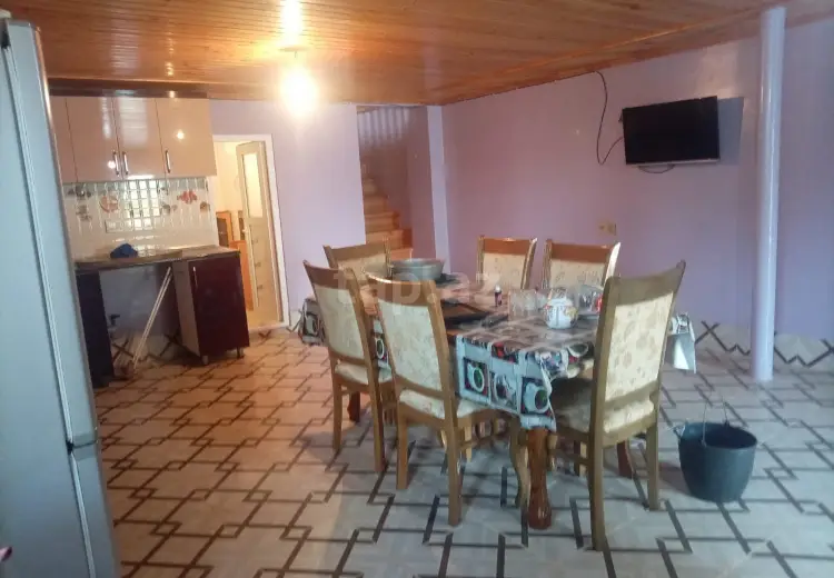 8 otaqlı mənzil , Masallı