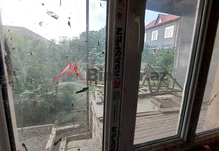 3 otaqlı mənzil Satılır, Gəncə