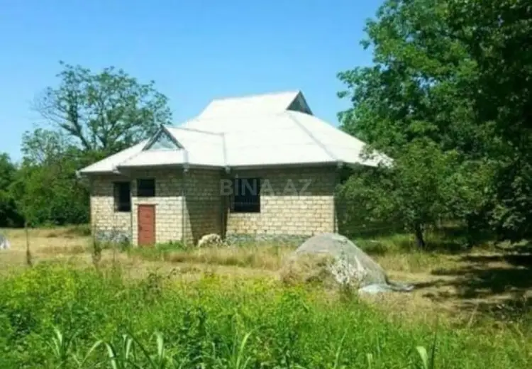 64 sot Torpaq Satılır, Qəbələ