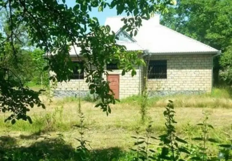 64 sot Torpaq Satılır, Qəbələ