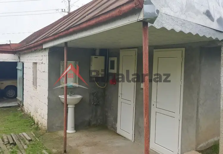 4 otaqlı mənzil Satılır, Şamaxı