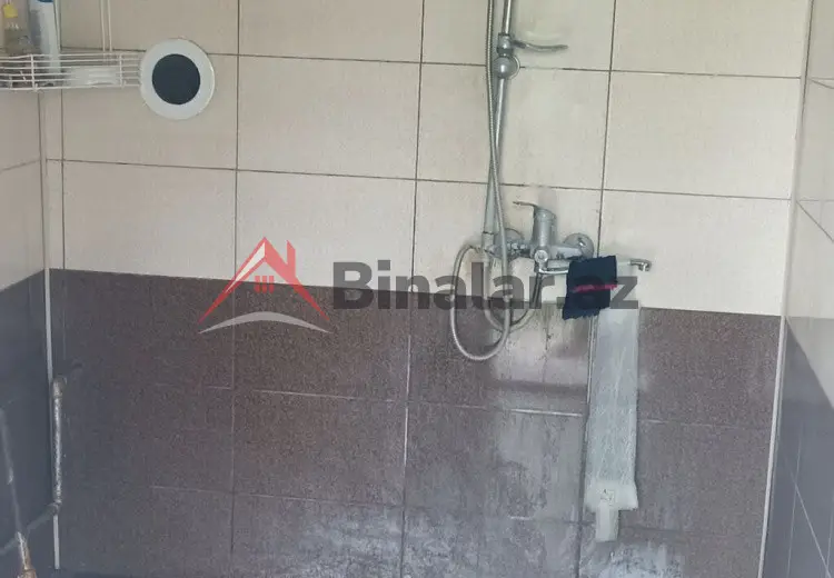 4 otaqlı mənzil Satılır, Şamaxı