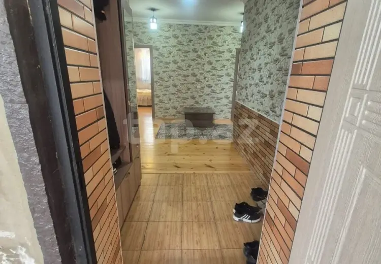 7 otaqlı mənzil , Bakı