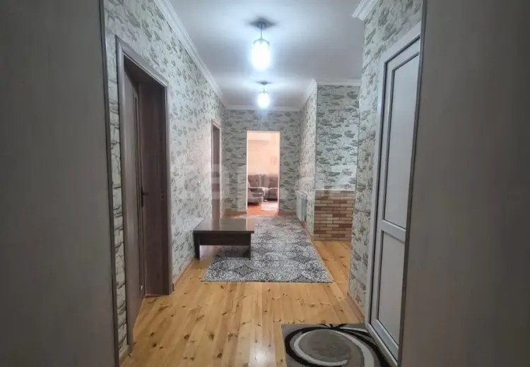 7 otaqlı mənzil , Bakı