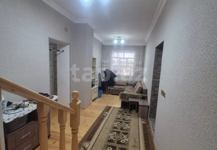 7 otaqlı mənzil , Bakı