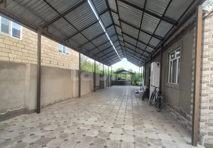 7 otaqlı mənzil , Bakı