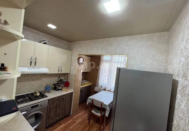 2 otaqlı mənzil , Bakı